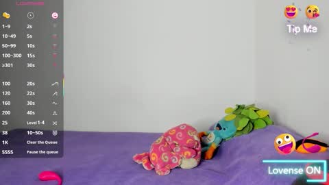 miagomezx online show from March 28, 7:13 pm