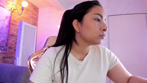 miah online show from February 23, 3:13 am