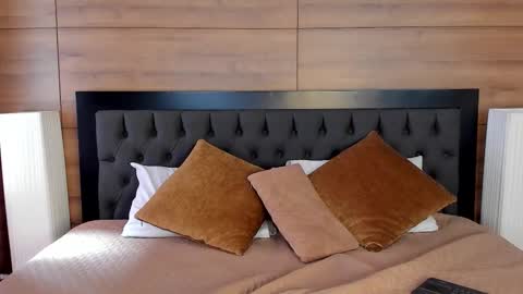 Mia Connor online show from March 17, 7:39 pm