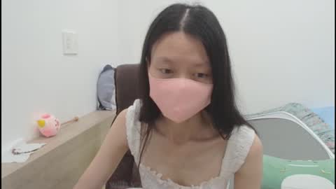 miahchan68 online show from October 18, 3:09 am