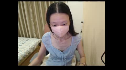 miahchan68 online show from May 6, 11:15 am