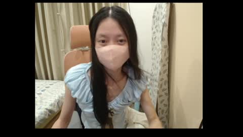 miahchan68 online show from May 12, 2:14 pm