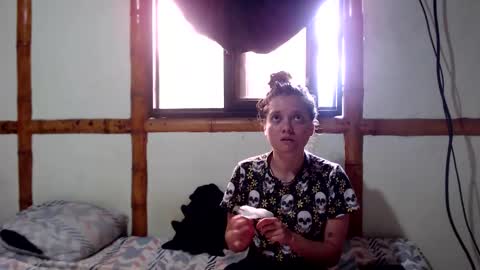 Mia  Sam online show from December 18, 6:58 pm