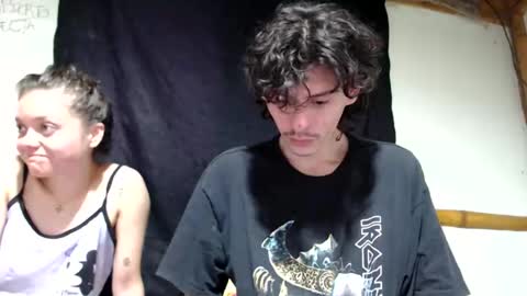 Mia  Sam online show from May 10, 5:18 pm