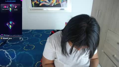 Snapshot of miajoseph_ chatting on February 1, 3:52 am miajoseph_ online show from February 1, 3:52 am
