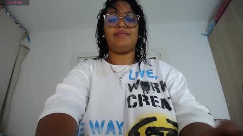 Snapshot of miajoseph_ chatting on February 17, 7:04 am miajoseph_ online show from February 17, 7:04 am