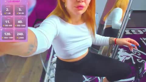 Mia Kittyy online show from November 5, 1:49 am