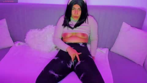 Mia Kittyy online show from May 4, 8:27 pm