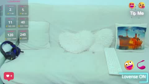 Mia Kittyy online show from May 13, 9:11 pm