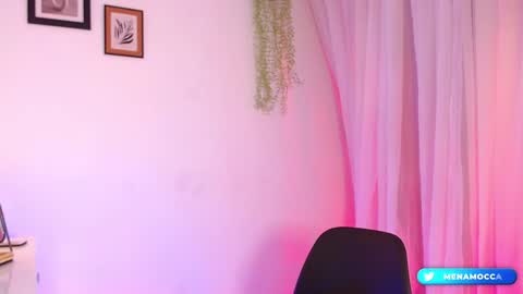 Snapshot of miaknox chatting on December 12, 10:34 am Mia online show from December 12, 10:34 am