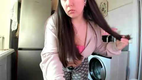 Snapshot of miamarrone chatting on March 23, 3:05 pm MiaMarrone online show from March 23, 3:05 pm