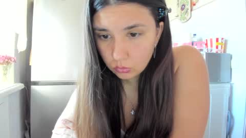 Snapshot of miamarrone chatting on July 31, 3:33 pm MiaMarrone online show from July 31, 3:33 pm