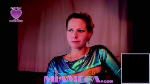 Snapshot of miamega chatting on April 2, 1:03 am Mia online show from April 2, 1:03 am