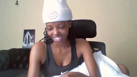 Muffin online show from May 6, 11:26 am