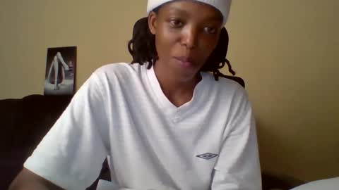 Muffin online show from May 7, 1:16 pm