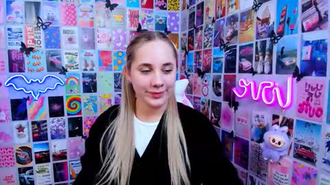 miamilas online show from February 17, 3:19 pm