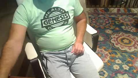 Snapshot of miamiwrestler chatting on January 19, 1:37 pm miamiwrestler online show from January 19, 1:37 pm