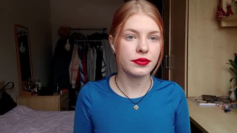 Mia online show from February 8, 12:08 pm