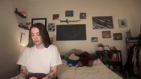 Snapshot of miamoorexo chatting on February 3, 7:41 pm miamoorexo online show from February 3, 7:41 pm