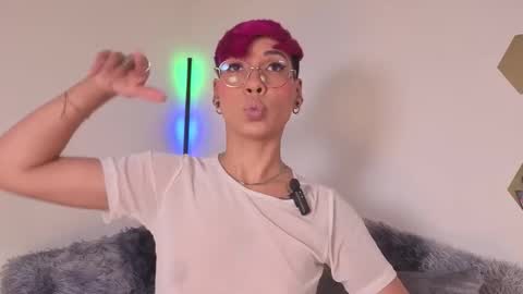 Mia Morgann online show from November 25, 1:55 pm