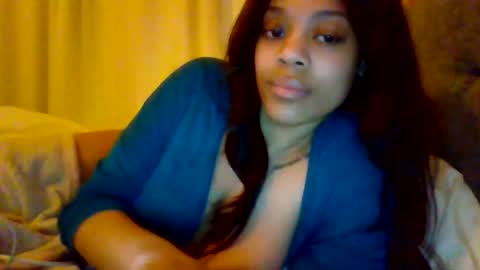 Snapshot of miamuffin8 chatting on March 11, 10:38 pm MiaMuffn online show from March 11, 10:38 pm