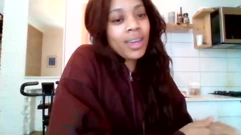 Snapshot of miamuffin8 chatting on March 15, 8:26 pm MiaMuffn online show from March 15, 8:26 pm