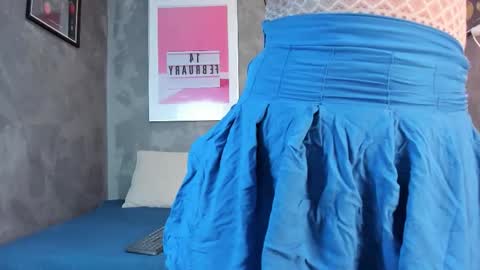 Mia online show from October 28, 8:22 pm