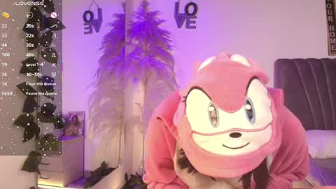 miaoconell online show from April 28, 12:20 am