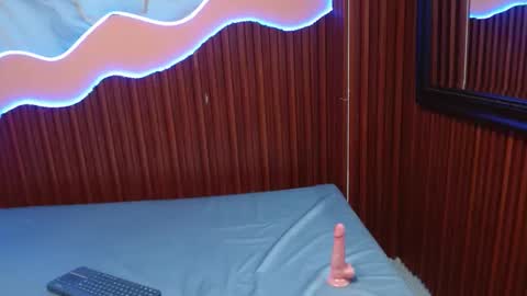 miaparadise303av online show from March 29, 3:23 pm