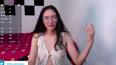 Snapshot of miaportman chatting on September 14, 3:55 pm MIAPORTMANN online show from September 14, 3:55 pm