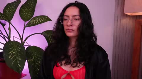 Snapshot of miaportman chatting on June 8, 1:11 pm MIAPORTMANN online show from June 8, 1:11 pm