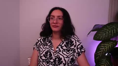 Snapshot of miaportman chatting on June 22, 3:19 am MIAPORTMANN online show from June 22, 3:19 am