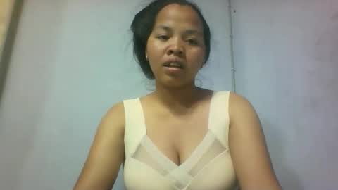 miarii online show from October 16, 6:42 pm