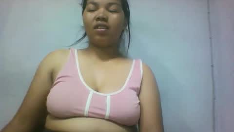 miarii online show from February 25, 5:33 pm