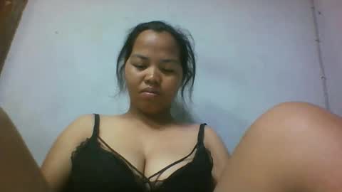 miarii online show from March 12, 8:09 am