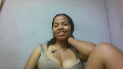 miarii online show from May 5, 3:20 pm