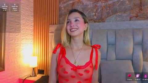 Snapshot of miaroldan chatting on May 12, 12:02 pm miaroldan online show from May 12, 12:02 pm