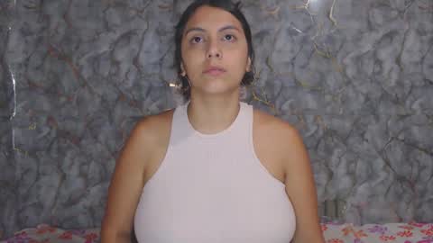 Snapshot of miarouse1531 chatting on June 5, 6:09 am miarouse1531 online show from June 5, 6:09 am