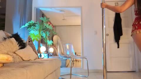 MiaHancock online show from October 6, 1:47 am