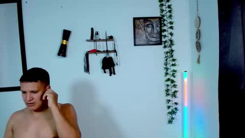 Snapshot of miasexy_latin chatting on February 24, 9:40 am miasexy_latin online show from February 24, 9:40 am