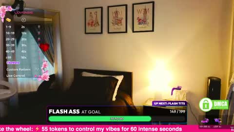 Snapshot of miasiren chatting on April 16, 8:31 pm miasiren online show from April 16, 8:31 pm