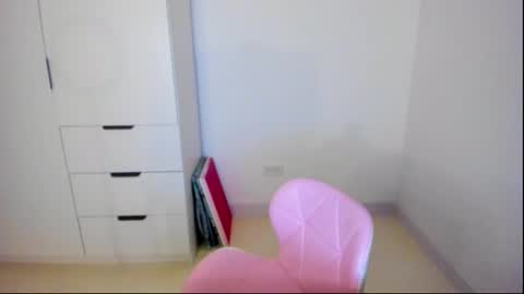 miastripdance online show from January 14, 8:36 pm