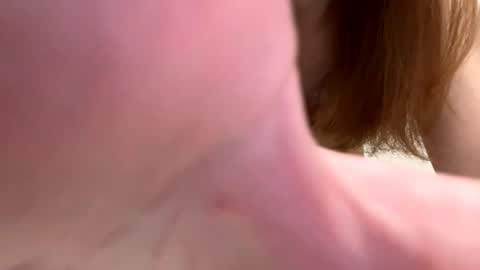 miavelvetxo online show from April 24, 8:33 pm