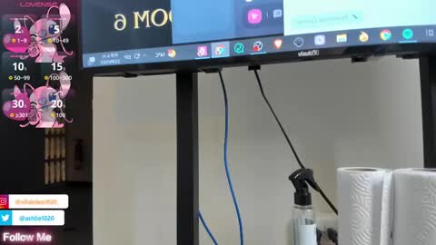 Mia Villalobos online show from September 23, 11:57 am