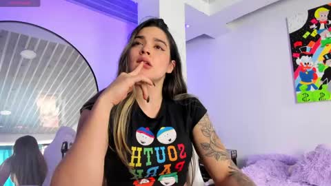 Snapshot of miavillalobos_ chatting on April 22, 9:38 pm Mia Villalobos online show from April 22, 9:38 pm