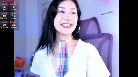 Mia Wilsson online show from November 5, 1:05 am