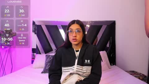 Snapshot of miayiron chatting on April 2, 12:14 pm MiaIron online show from April 2, 12:14 pm