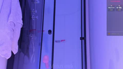 THE BEST LOVRS antonio flatlastifoundyoulautrebleudrpapaolu donnie lbsunkown1804 online show from January 17, 4:28 am