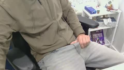 mic6969mic online show from October 20, 1:11 pm