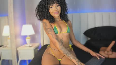 MICAELA online show from April 4, 4:00 am